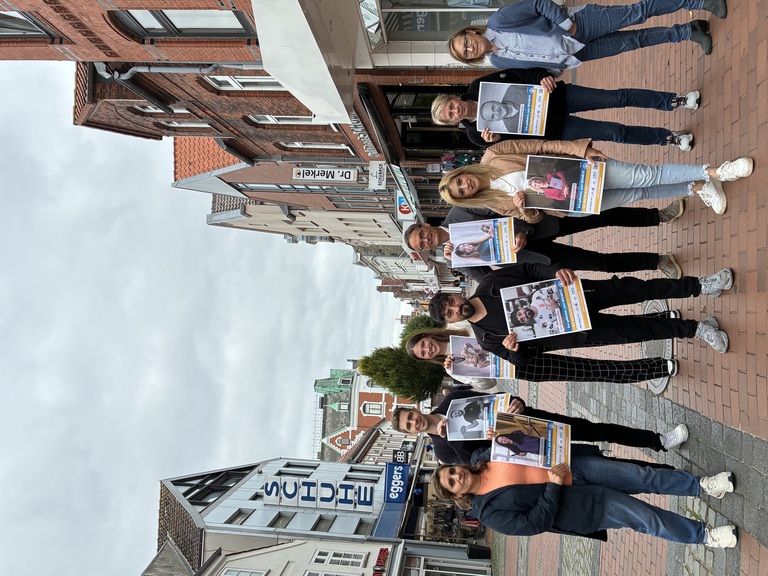 Plakatkampagne: Erst geflüchtet – jetzt GESCHÄTZT | Gut, dass DU da bist!